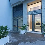 So Chic & Lumineux Appartement Avec Terrasse Ensoleillee Au Coeur De Maarif Quartier Palmier Avec Parking Pres De Tramway Et Restaurants Luigi Casablanca